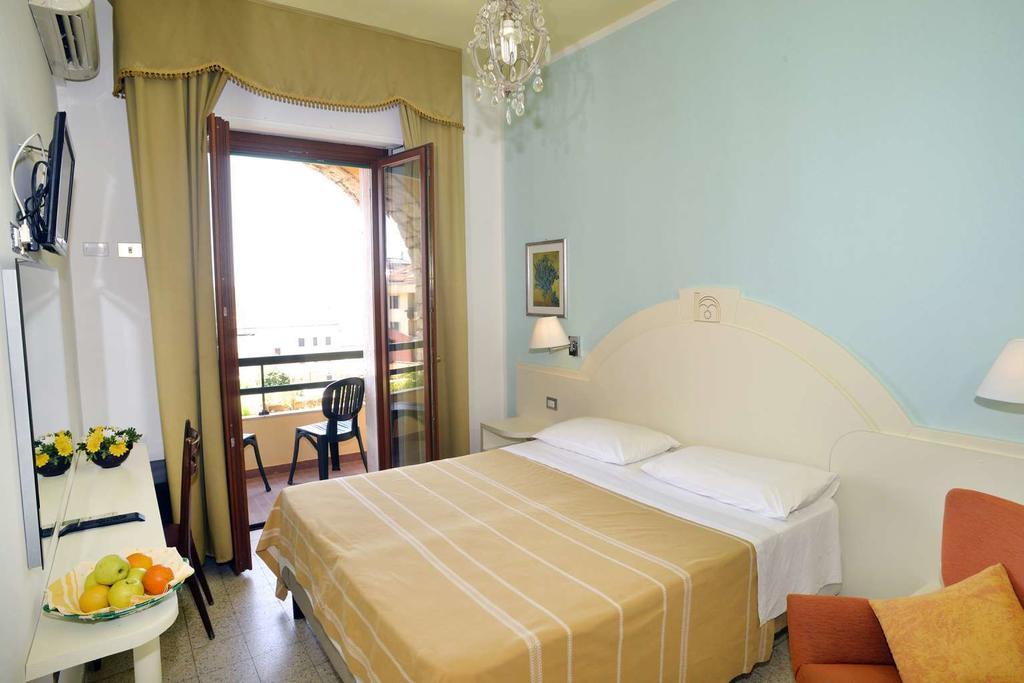 Hotel La Margherita & Spa Alguer Habitación foto